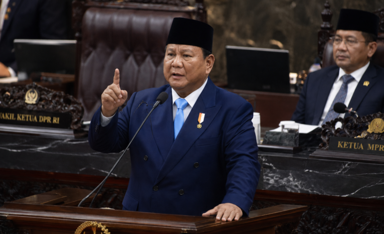 Prabowo Ingatkan RI Tak Terlalu Kagumi Negara Kaya dari Penjajahan