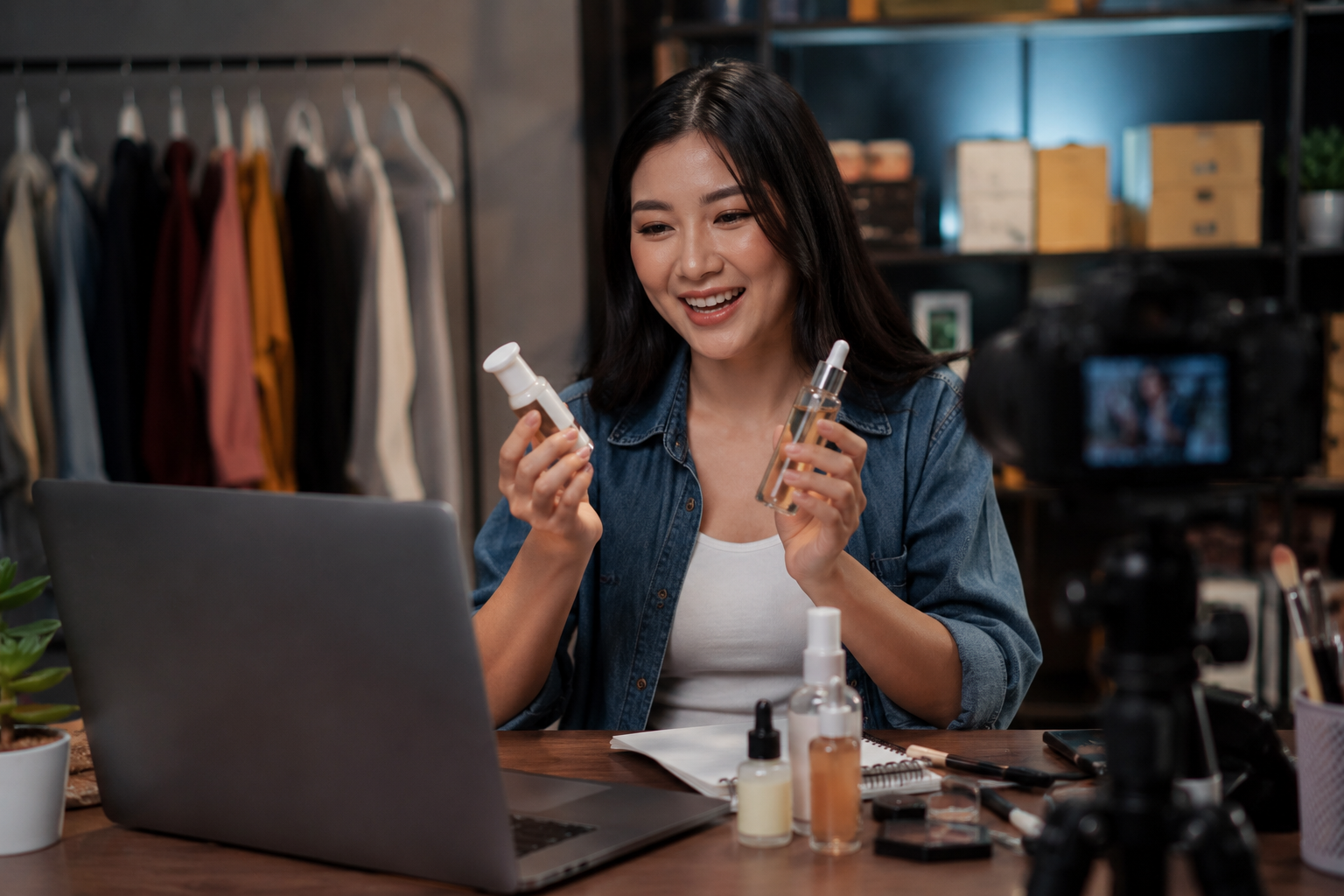 BEI Buka Peluang IPO untuk Bisnis Artis dan Influencer