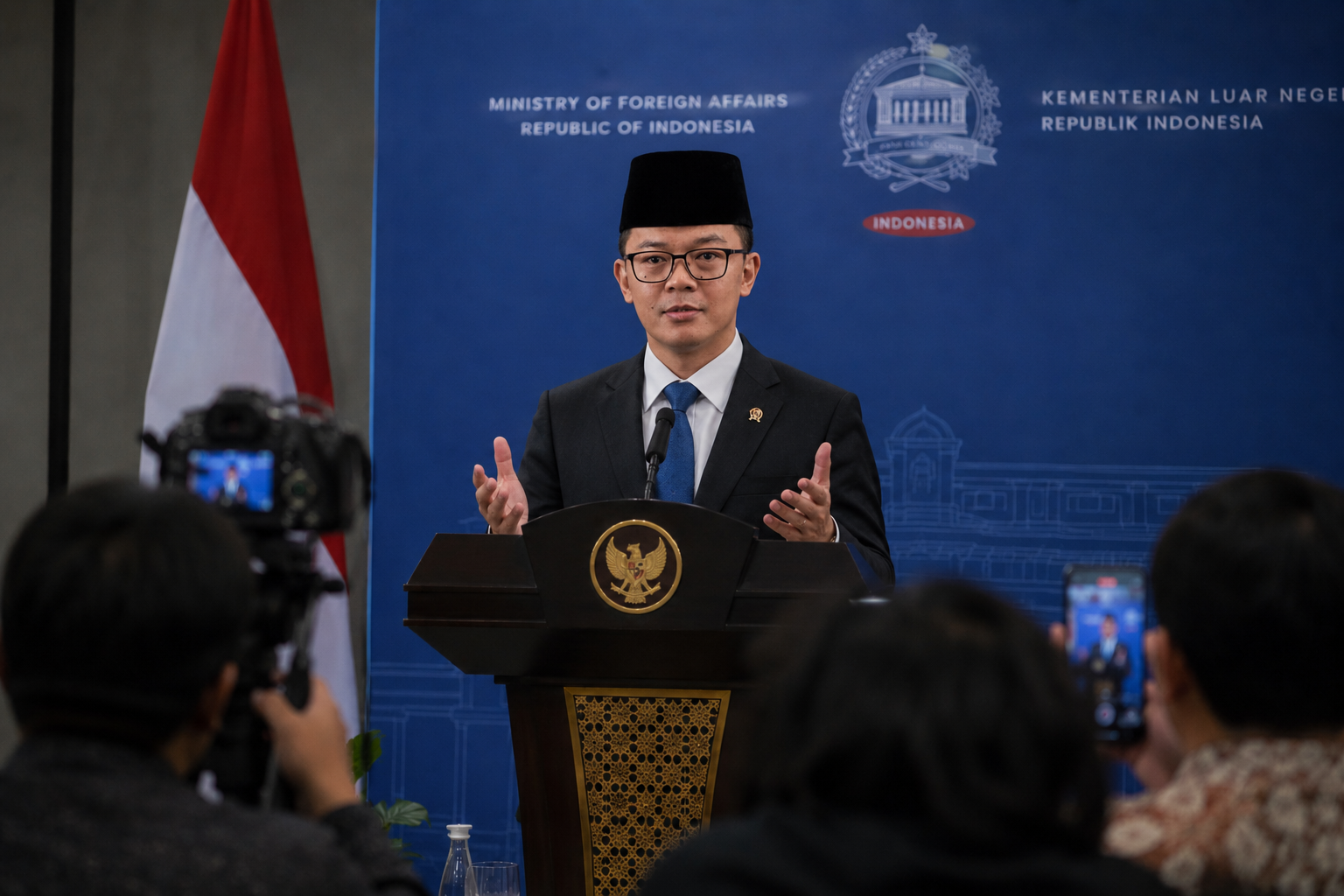 Menlu Tegaskan Lawatan Prabowo ke Luar Negeri Bukan Seremonial, Fokus Perjuangkan Kepentingan Nasional