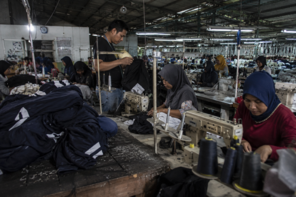 Wamenperin Optimistis Industri Tekstil Nasional Tetap Tangguh di Tengah Pelemahan Rupiah