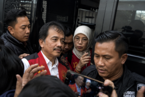 Roy Suryo dan Dokter Tifa Jalani Pemeriksaan Kesehatan di RS Polri Usai Ditahan