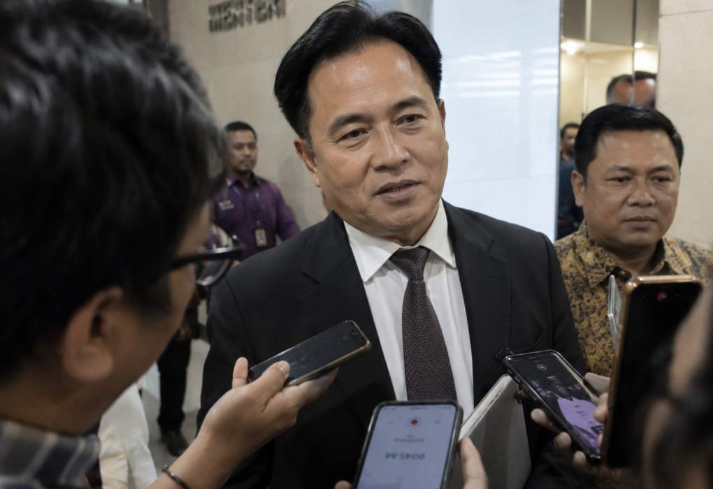 Yusril KPK bisa ambil alih kasus eks Jampidsus Febrie Adriansyah